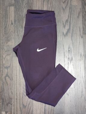Nike Women's DRI-FIT Running Cropped Length Leggings